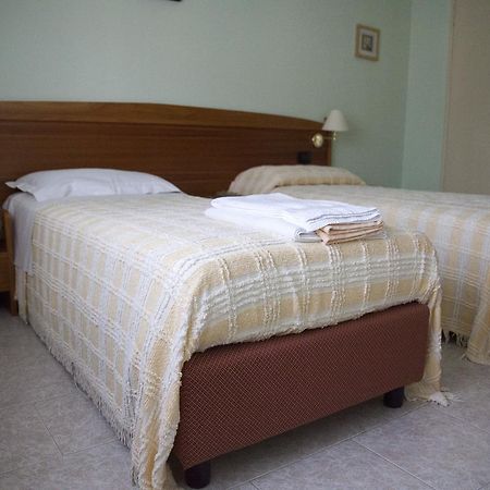 Hotel Trieste Pontelongo Экстерьер фото