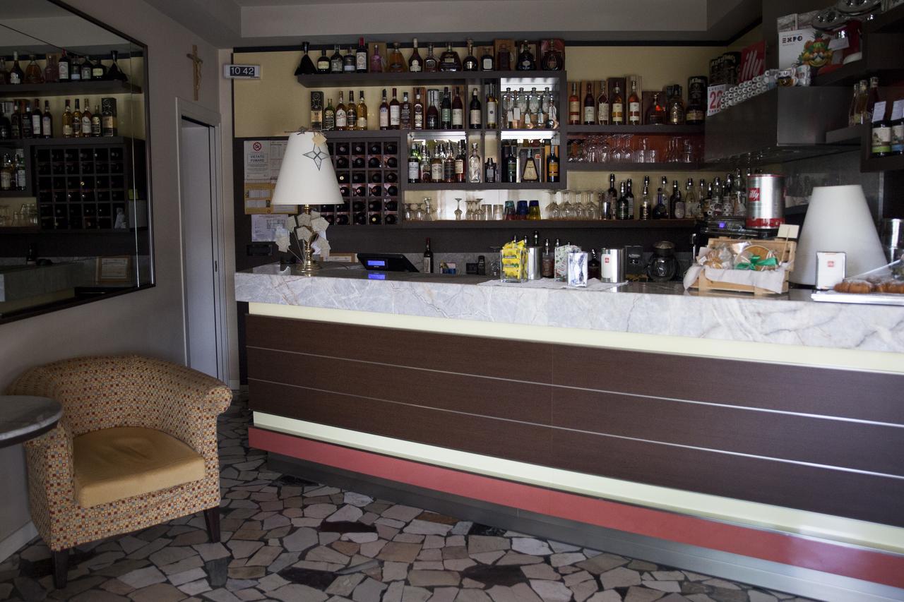 Hotel Trieste Pontelongo Экстерьер фото